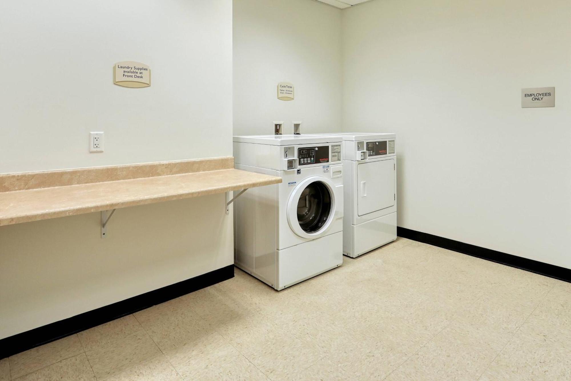 Fairfield Inn & Suites By Marriott Harrisburg West/New Cumberland Εξωτερικό φωτογραφία