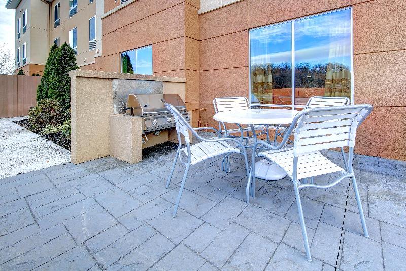 Fairfield Inn & Suites By Marriott Harrisburg West/New Cumberland Εξωτερικό φωτογραφία