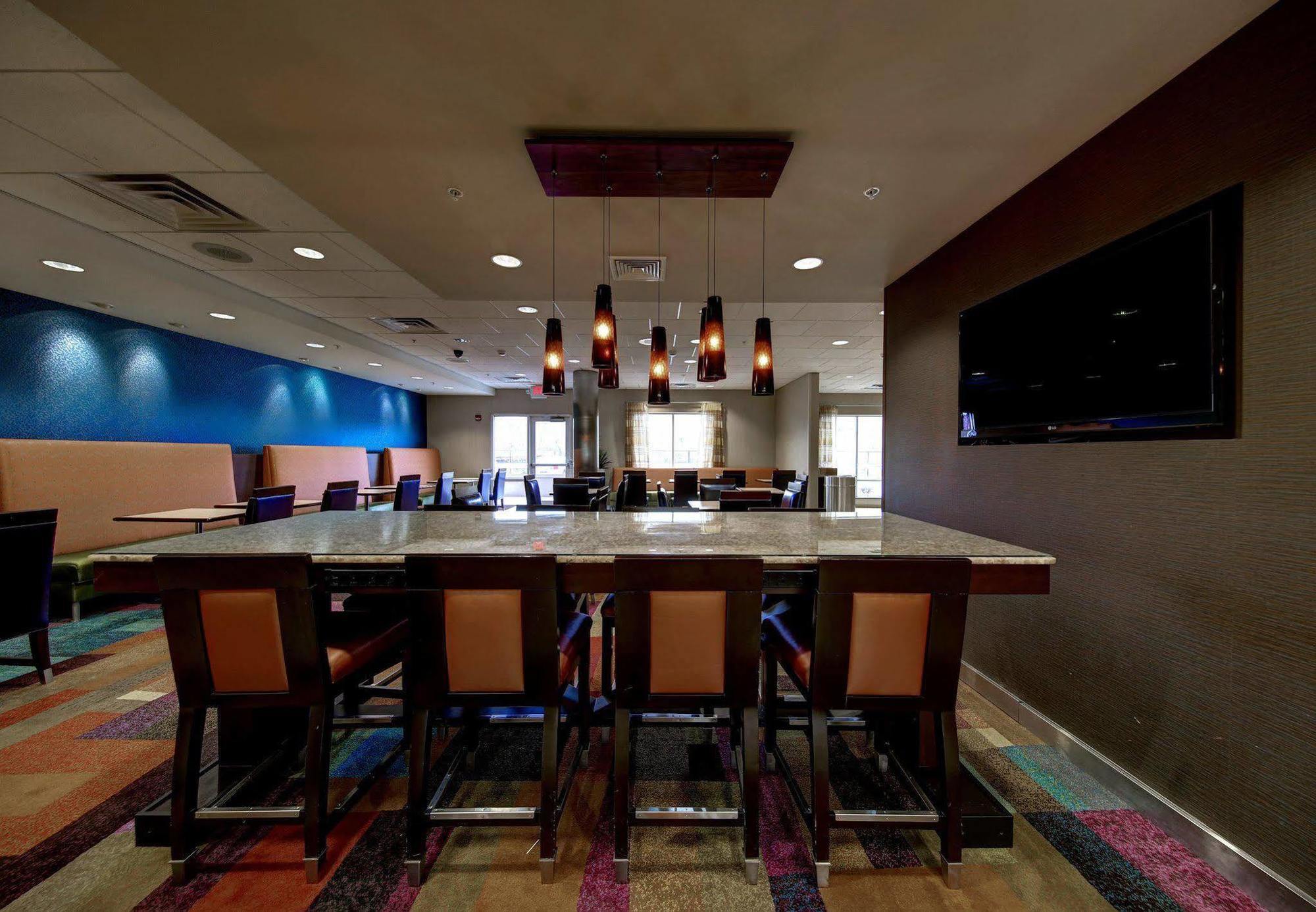 Fairfield Inn & Suites By Marriott Harrisburg West/New Cumberland Εξωτερικό φωτογραφία